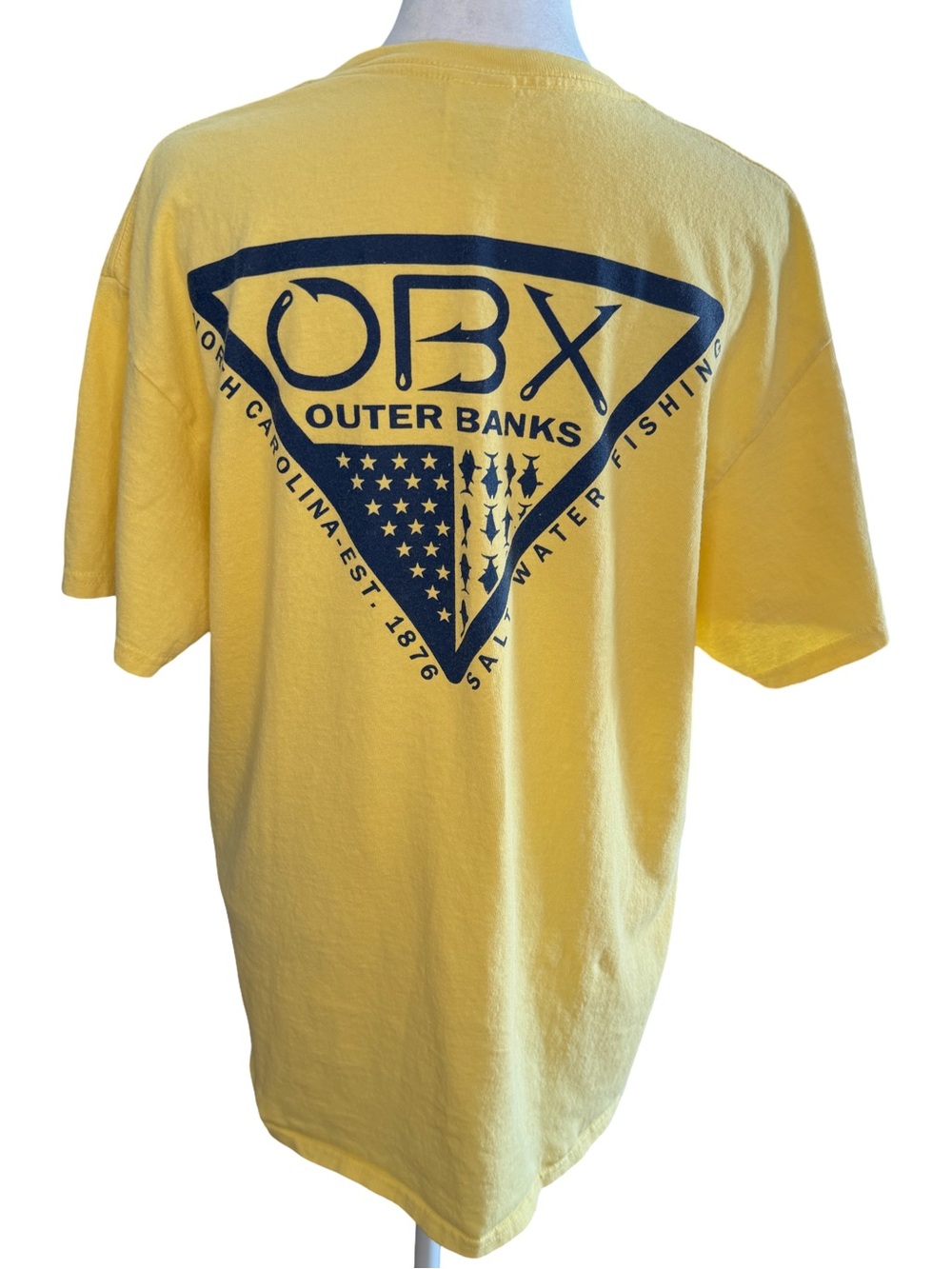 Outer Banks Beach Yellow Graphic Women’s Short Sleeved Graphic Tee Size L